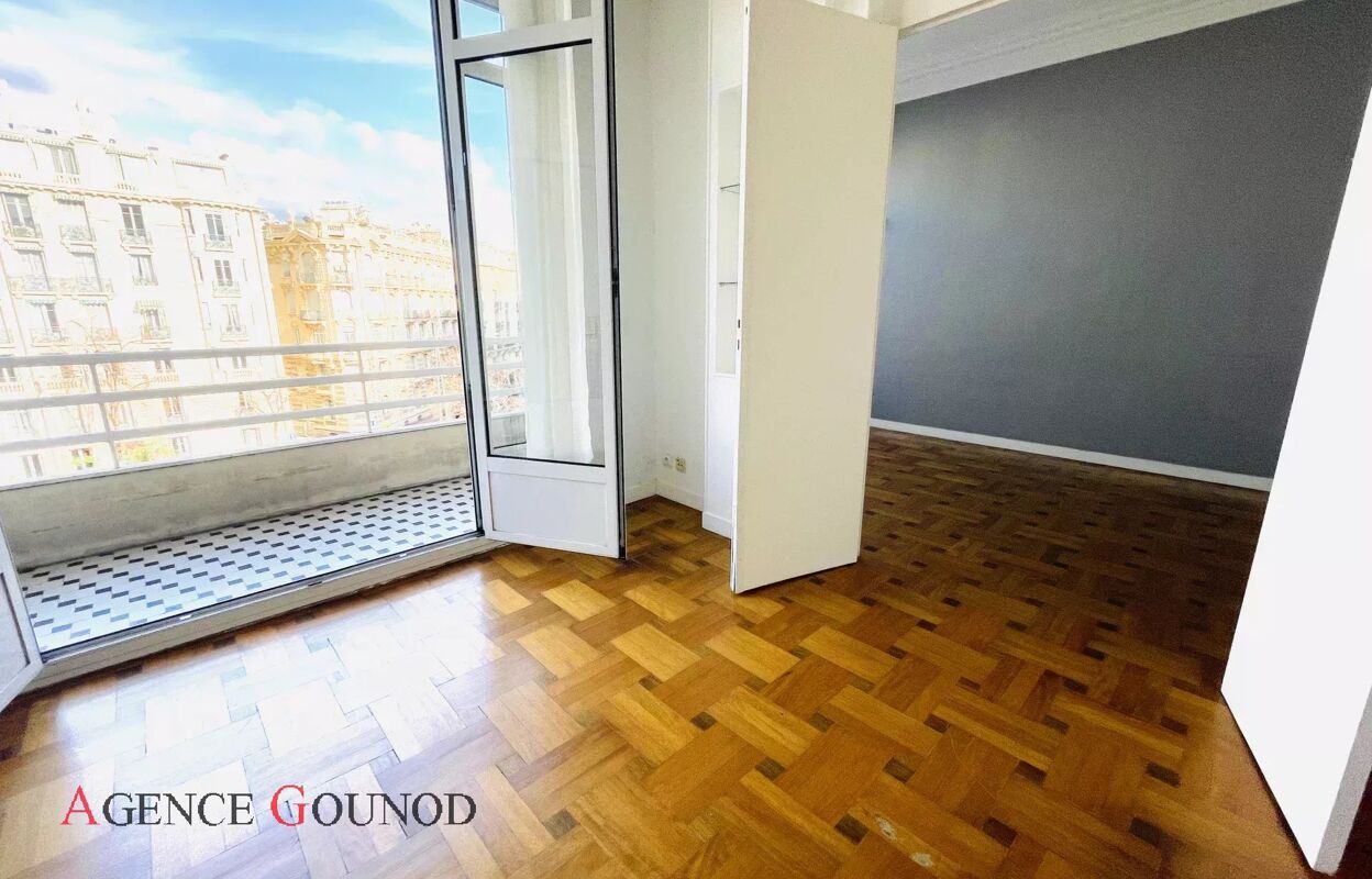 appartement 2 pièces 47 m2 à vendre à Nice (06000)