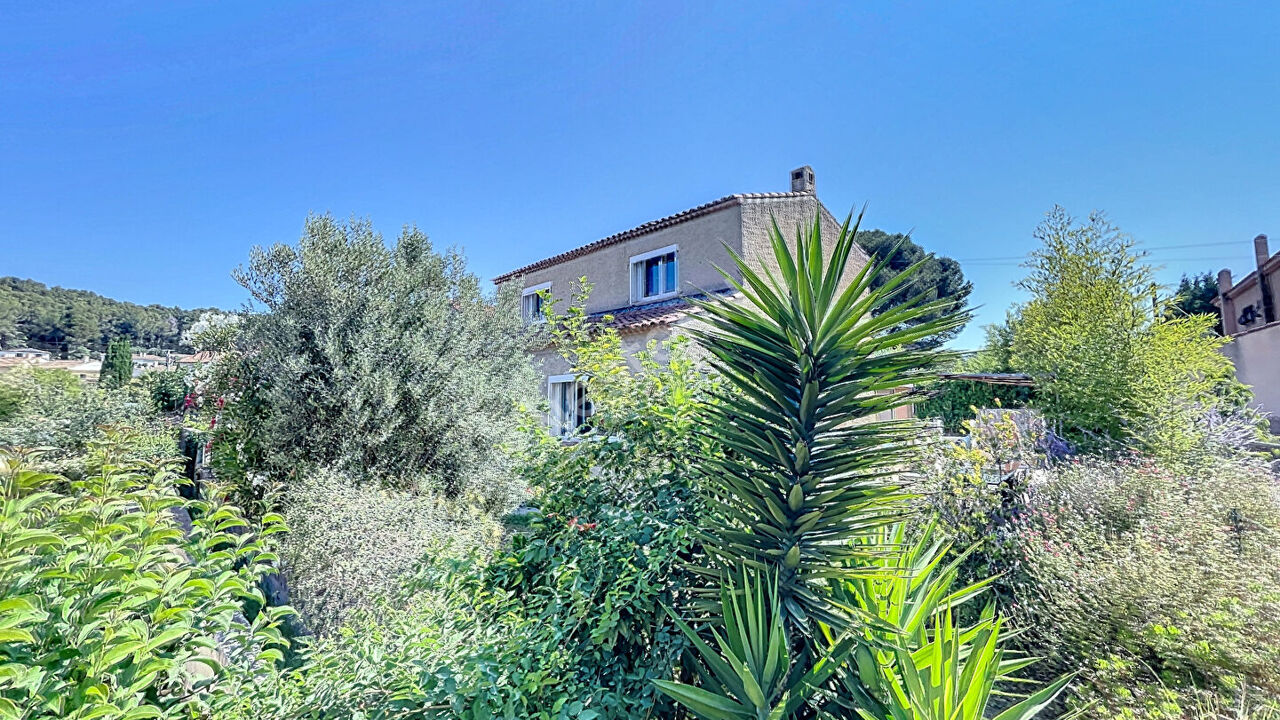 maison 6 pièces 122 m2 à vendre à Six-Fours-les-Plages (83140)