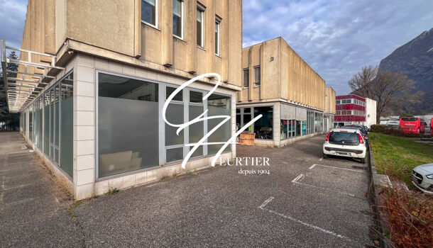Local commercial 5 pièces  à vendre Saint-Martin-le-Vinoux 38950