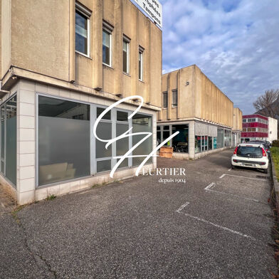 Commerce 5 pièces 235000 €