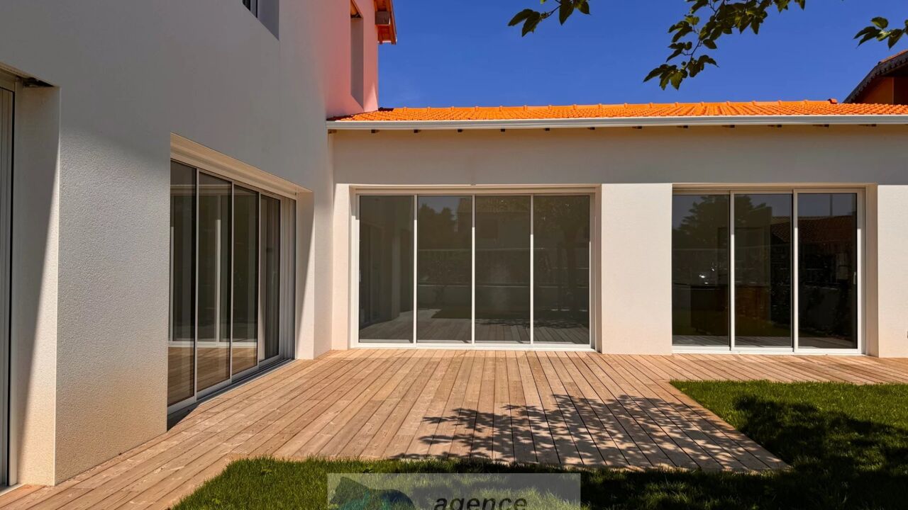 maison 5 pièces 155 m2 à vendre à Châtelaillon-Plage (17340)