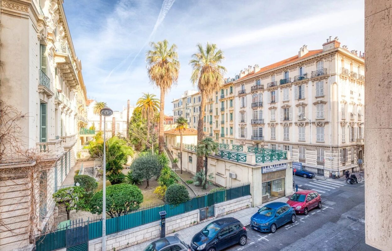 appartement 2 pièces 45 m2 à vendre à Nice (06000)