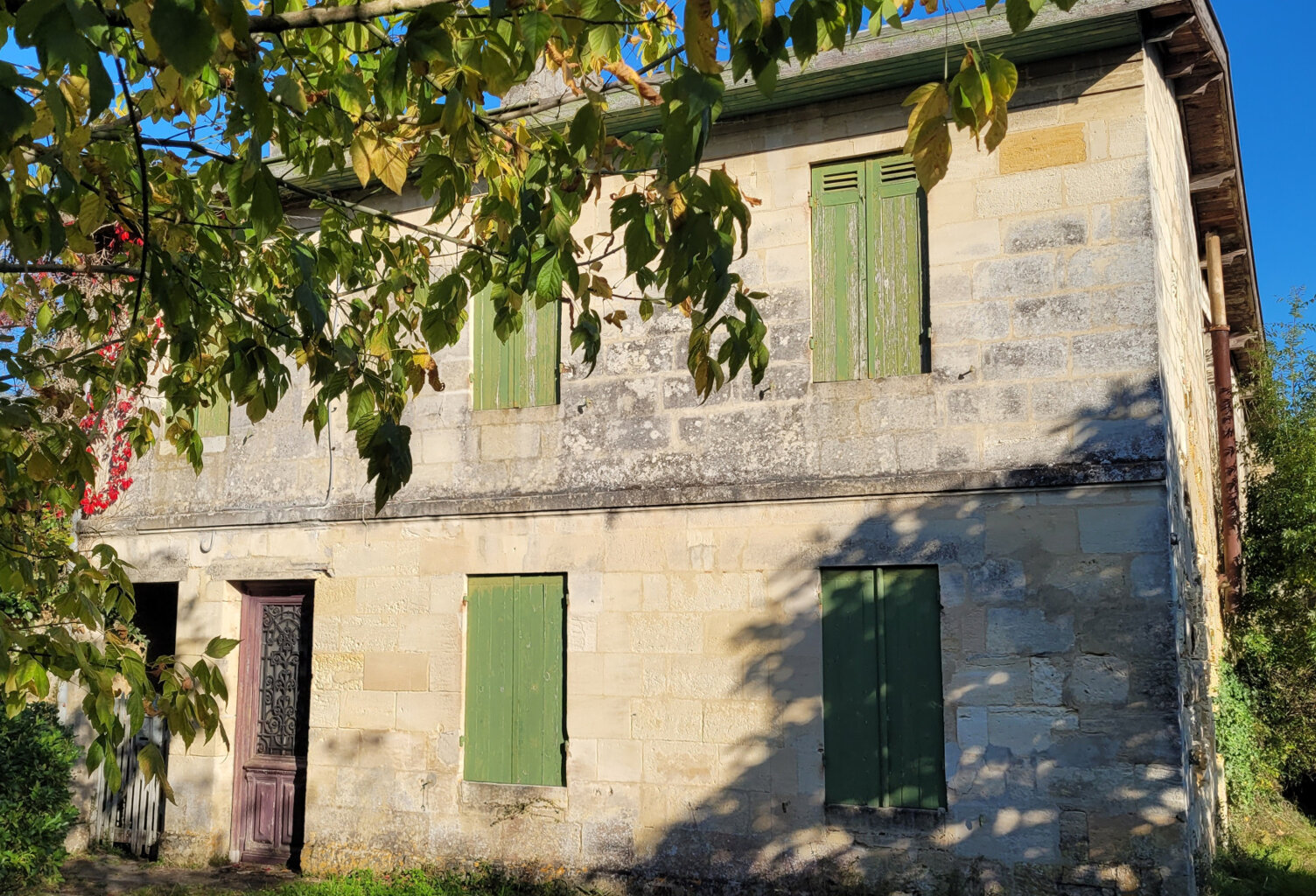 MAISON EN PIERRE DE TAILLE A RESTAURER — photo 1