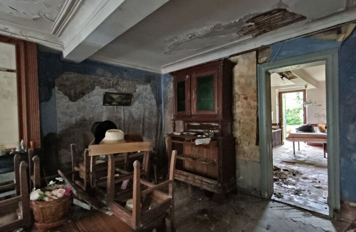 MAISON EN PIERRE DE TAILLE A RESTAURER — photo 2