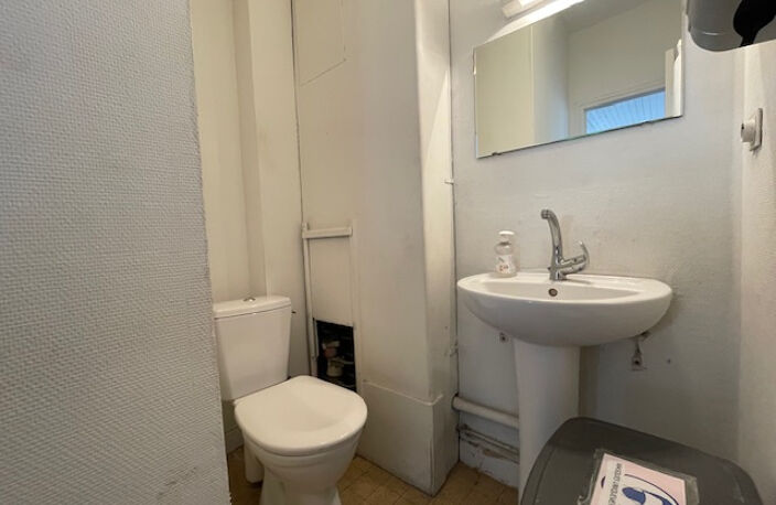 Local Professionnel 68 m2 RDC 4, rue Ernest Michel — photo 4