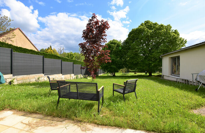78690 LES ESSARTS LE ROI     Agréable maison 6 pièces avec d — photo 2