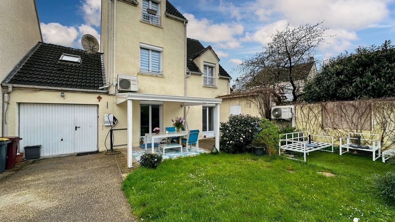 maison 6 pièces 109 m2 à vendre à Courtry (77181)