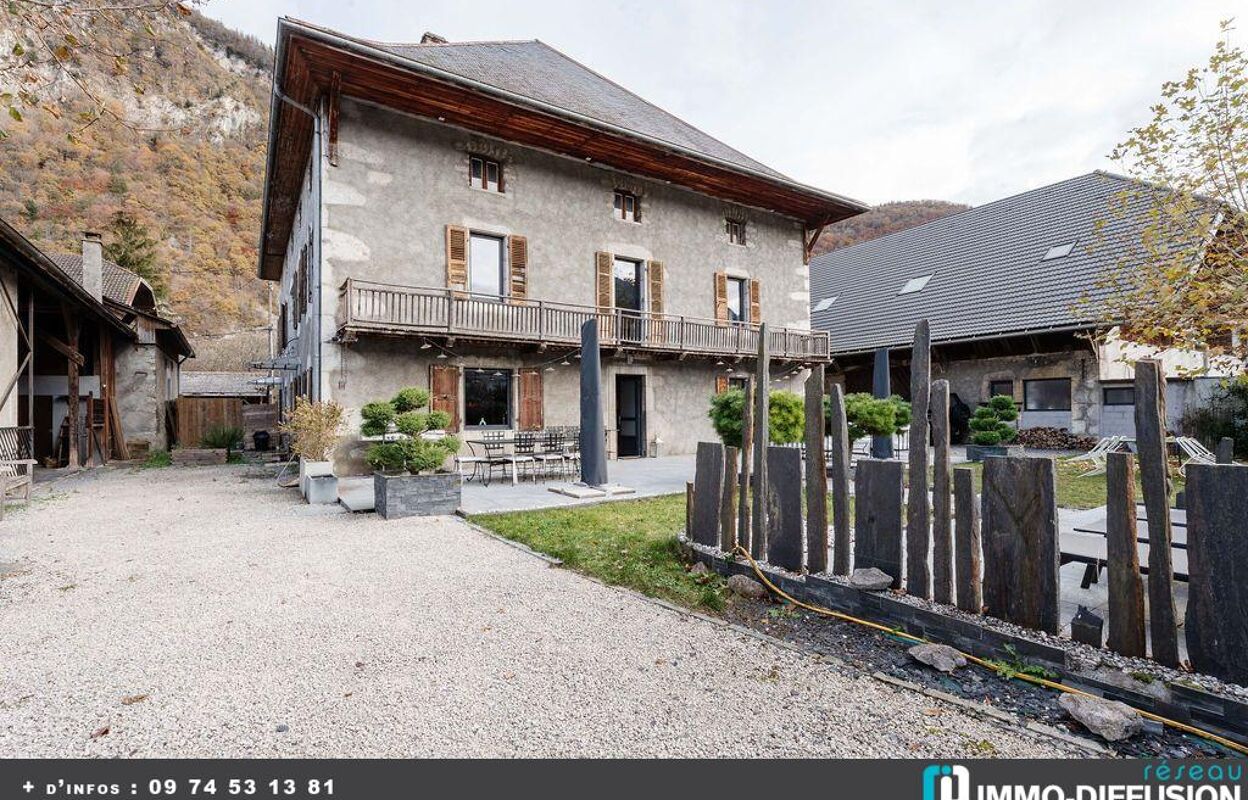 maison 10 pièces 387 m2 à vendre à Doussard (74210)