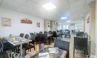 Commerce  200 m² à vendre à Saint-Laurent-du-Var (06700)