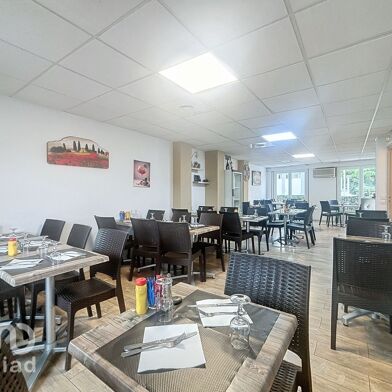 Commerce  110000 €