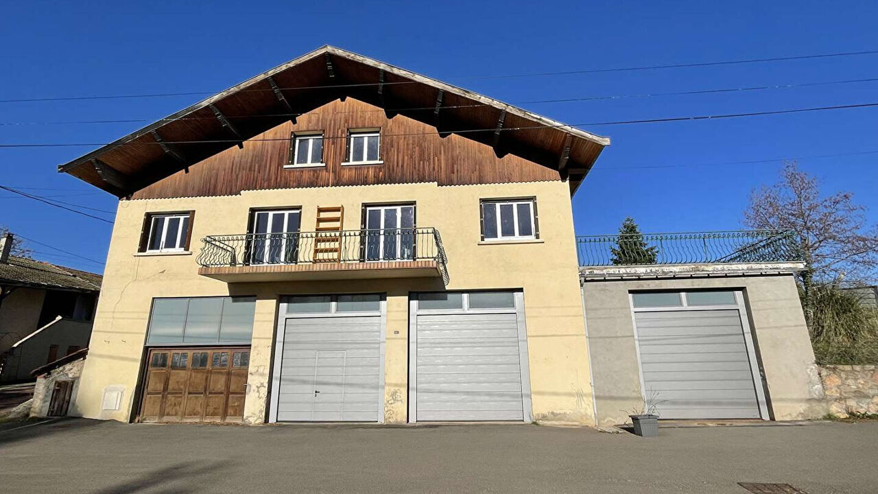 maison 6 pièces 185 m2 à vendre à Saint-André-d'Apchon (42370)