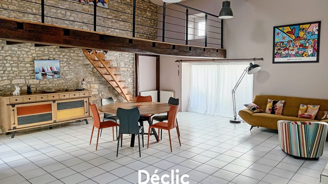 maison 7 pièces 235 m2 à vendre à Tonnay-Boutonne (17380)