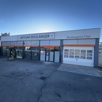 Commerce  470000 €