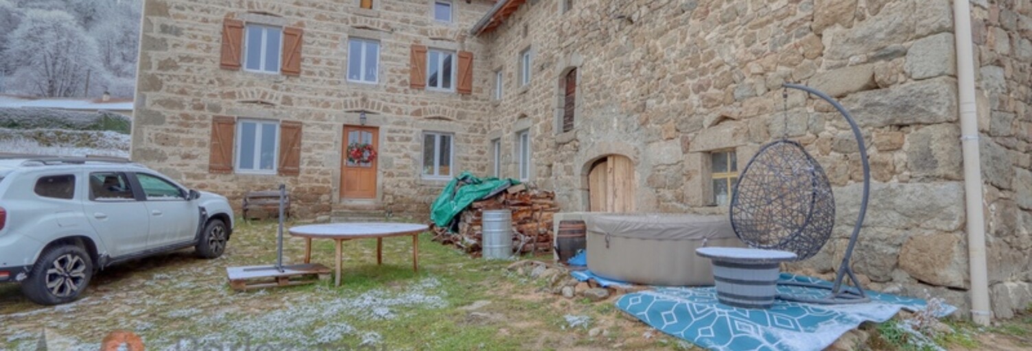 Maison 5 Pièces 122 m² à vendre à Gumières (42560)