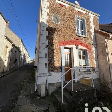 Maison 3 pièces 90000 €