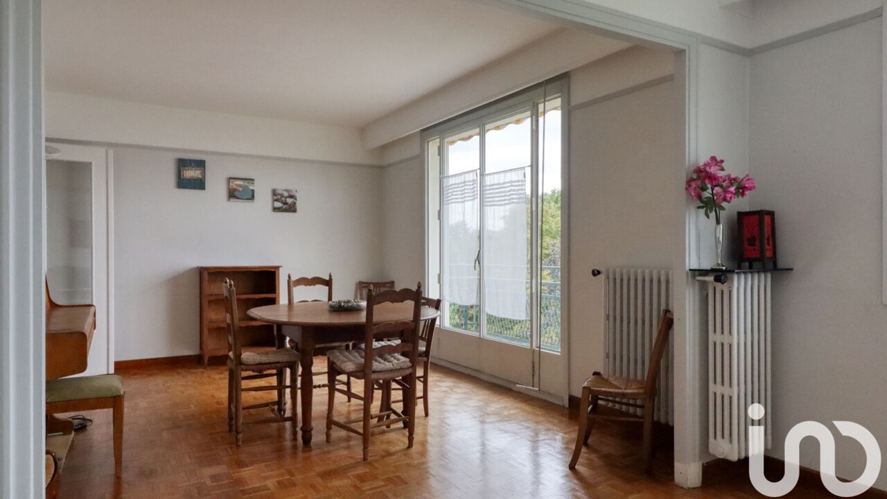 appartement 4 pièces 85 m2 à vendre à Garches (92380)