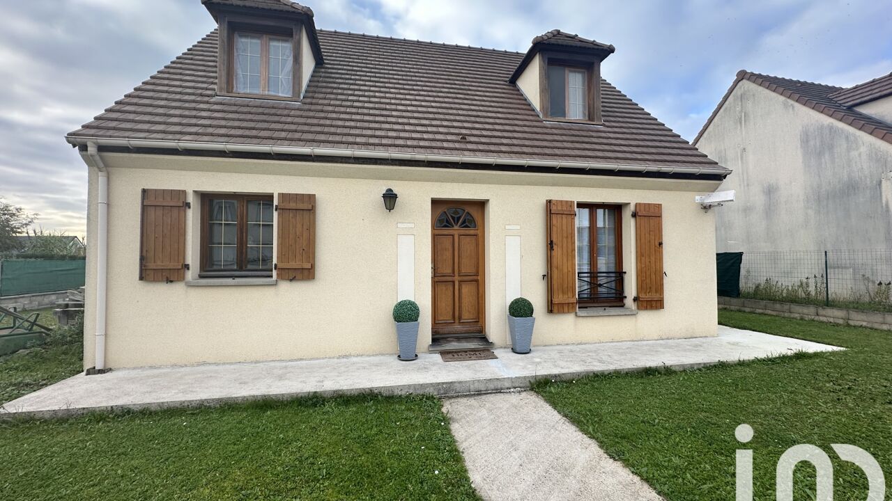 maison 5 pièces 99 m2 à vendre à Vaux-le-Pénil (77000)