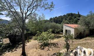 Terrain  950 m² à vendre à Signes (83870)