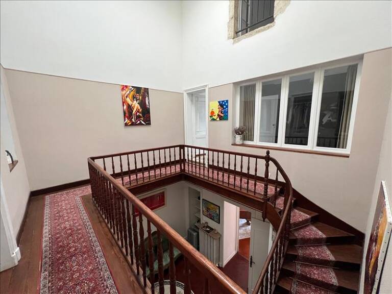 Maison de ville de 7 pièces principales — photo 1
