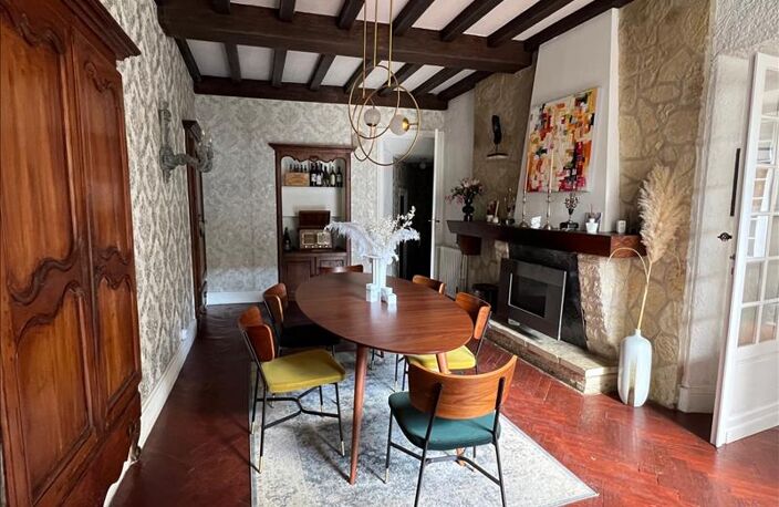 Maison de ville de 7 pièces principales — photo 2