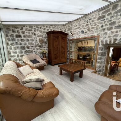 Maison 20 pièces 750 m²