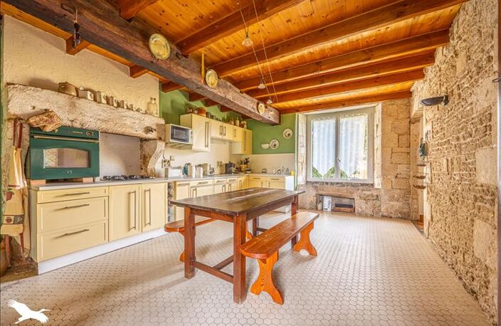 Maison en pierre de 7 pièces principales — photo 5