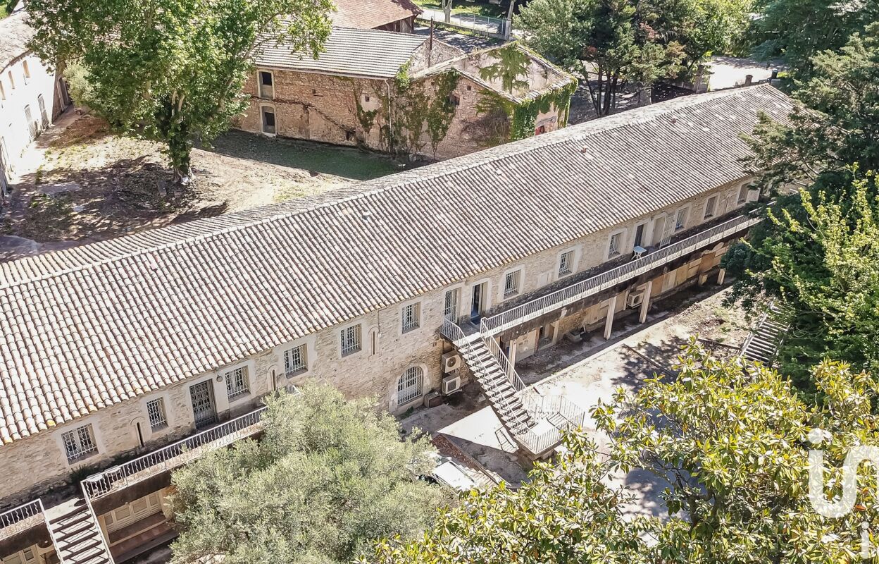 immeuble  pièces 640 m2 à vendre à Nîmes (30900)