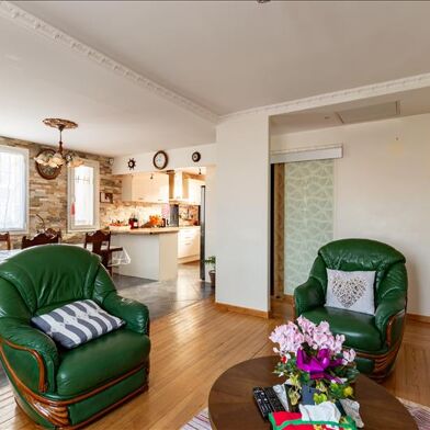 Maison 7 pièces 441000 €