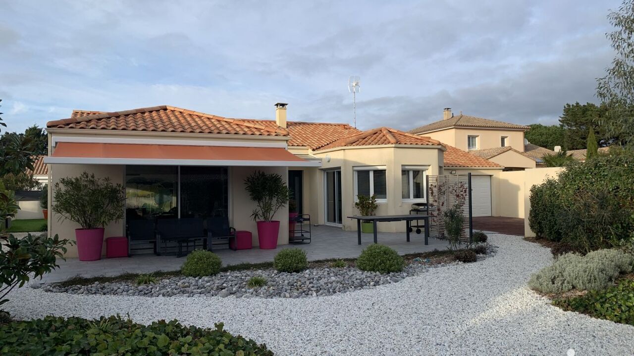 maison 4 pièces 160 m2 à vendre à L'Île-d'Olonne (85340)