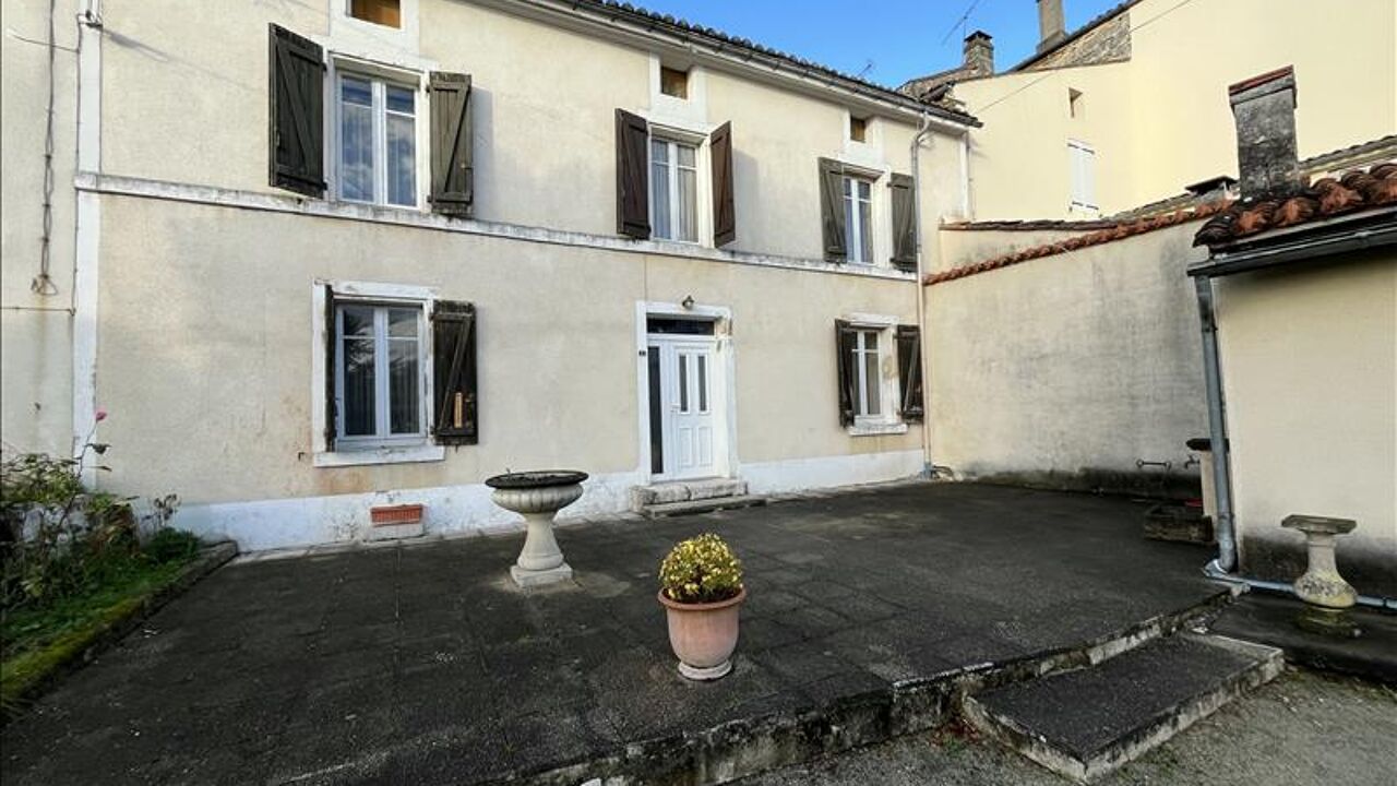 maison 5 pièces 133 m2 à vendre à Nersac (16440)