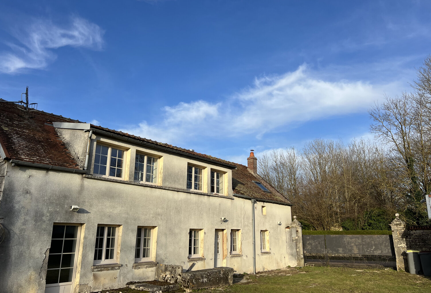 MAISON AVEC DEPENDANCES — photo 1
