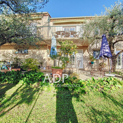 Maison 9 pièces 640000 €