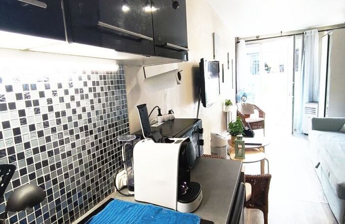 Studio rez-de-chaussée avec entrée indépendante, en excellent — photo 2