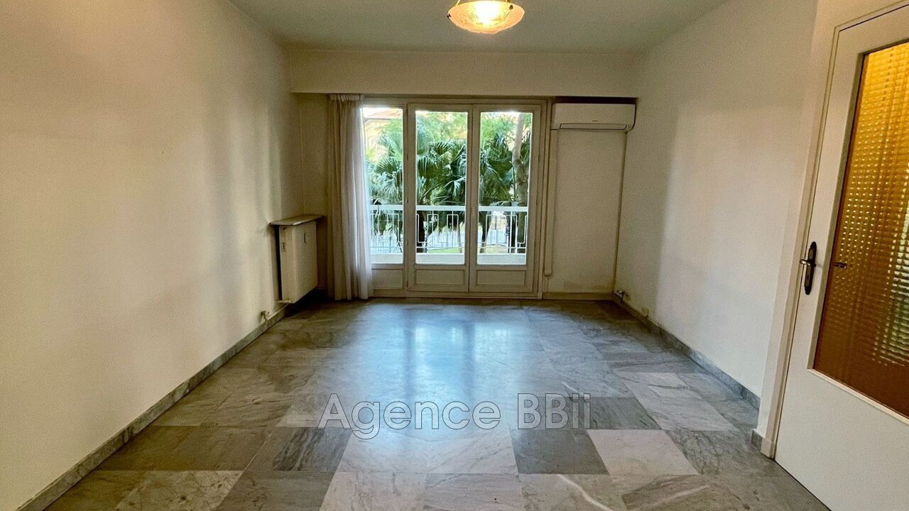 appartement 2 pièces 46 m2 à vendre à Nice (06100)