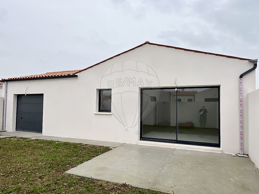 Villa / Maison 4 pièces  à vendre Chaillevette 17890