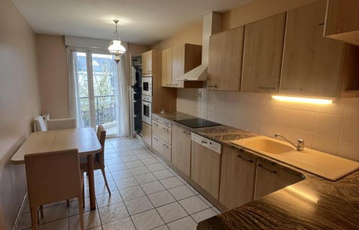 appartement 3 pièces 74 m2 à louer à Rodez (12000)