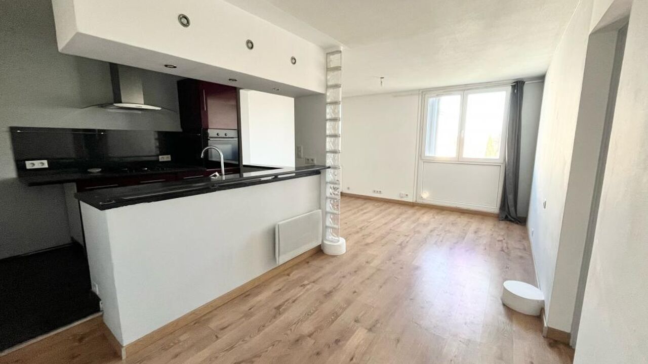 appartement 1 pièces 50 m2 à louer à Miramas (13140)