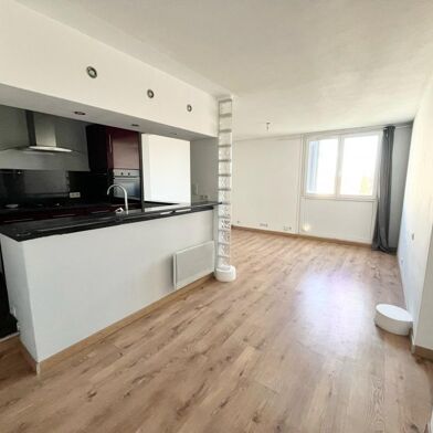 Appartement 1 pièce 50 m²