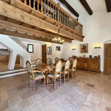 Maison 7 pièces 1670000 €