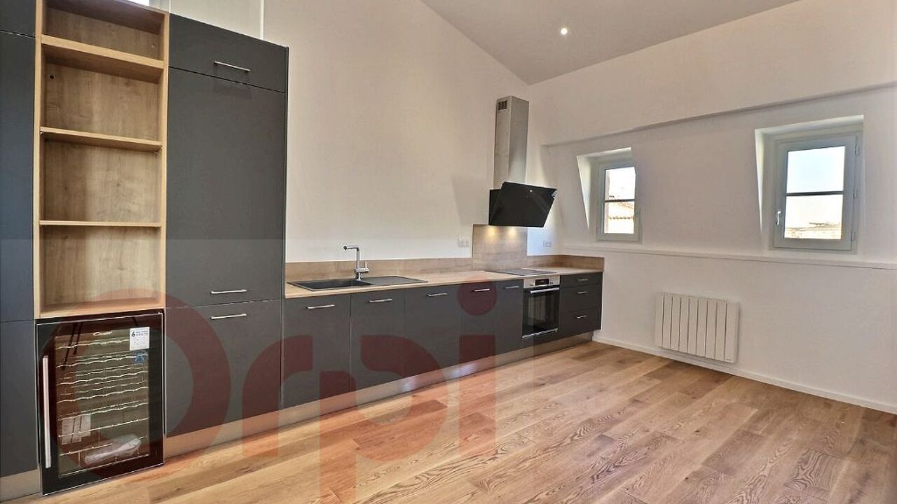 appartement 3 pièces 75 m2 à louer à Bordeaux (33000)