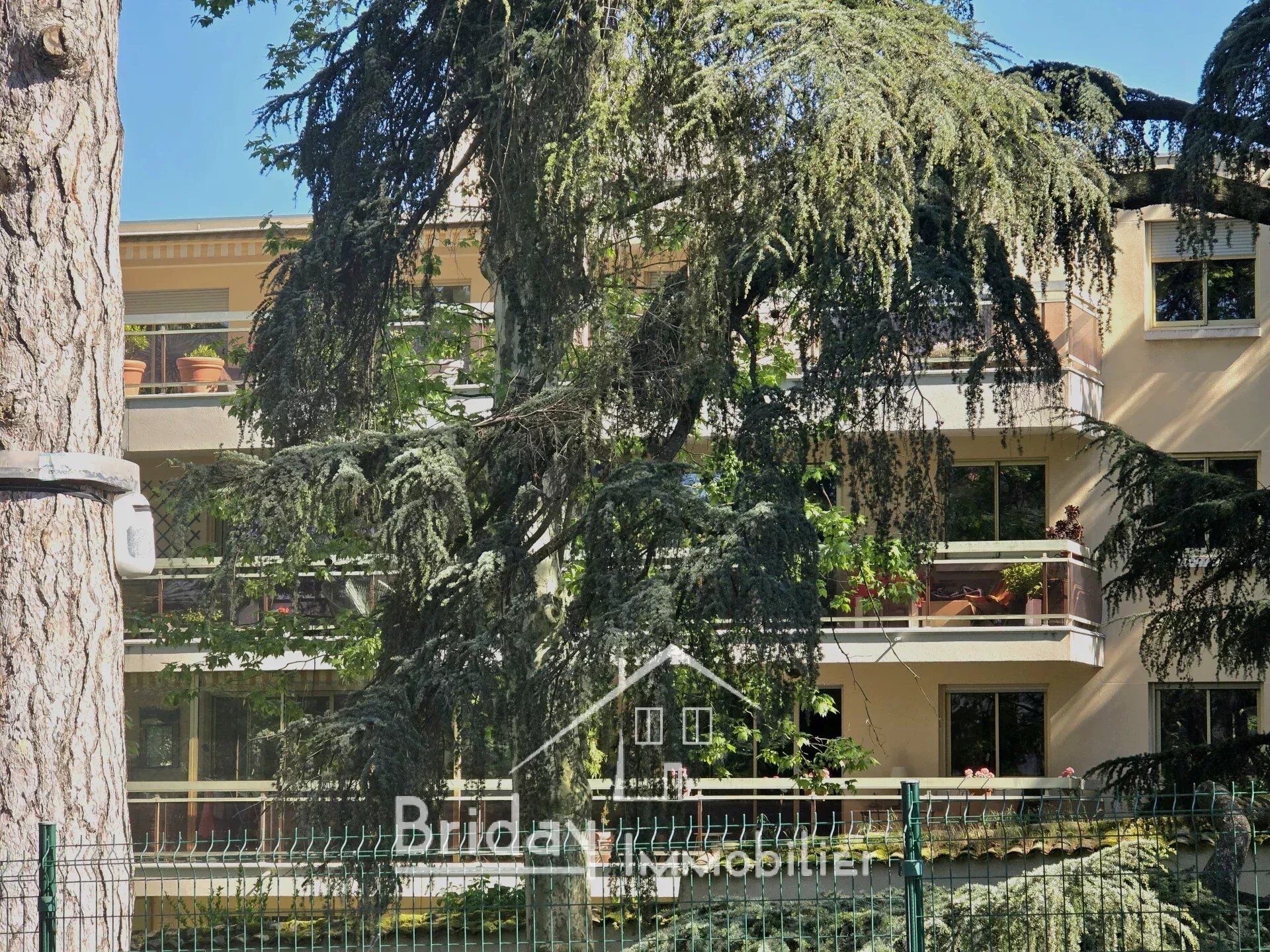 Appartement T T4