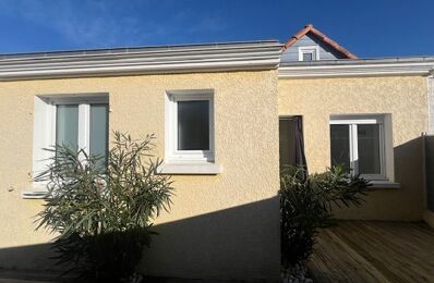 location maison 850 € CC /mois à proximité de Meschers-sur-Gironde (17132)