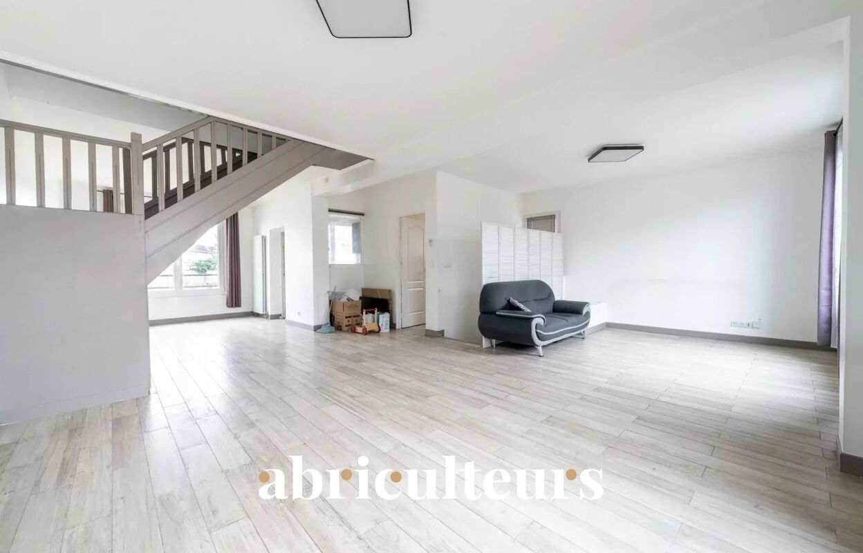 maison 5 pièces 108 m2 à vendre à Le Blanc-Mesnil (93150)