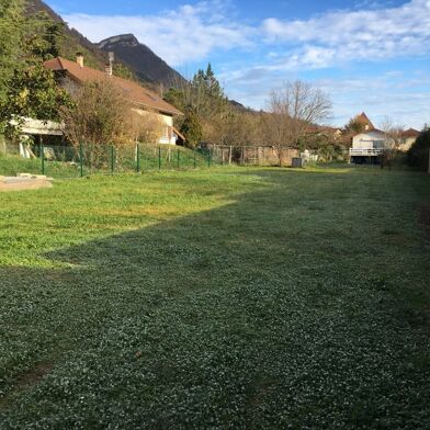 Terrain  250000 €