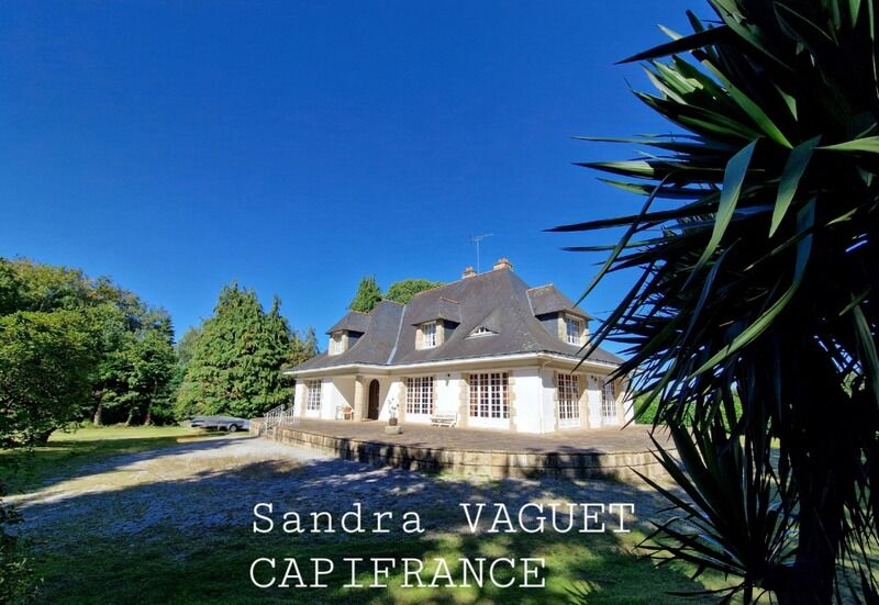 Villa / Maison 7 pièces  à vendre Pontivy 56300