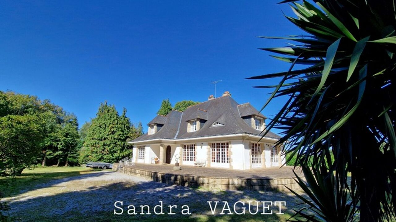 maison 7 pièces 231 m2 à vendre à Pontivy (56300)