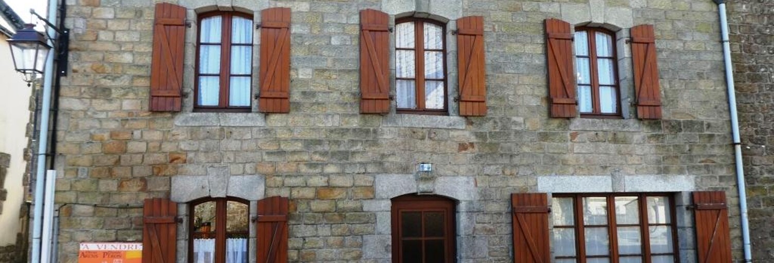 Maison 8 Pièces 142 m² à vendre à Ploërdut (56160)