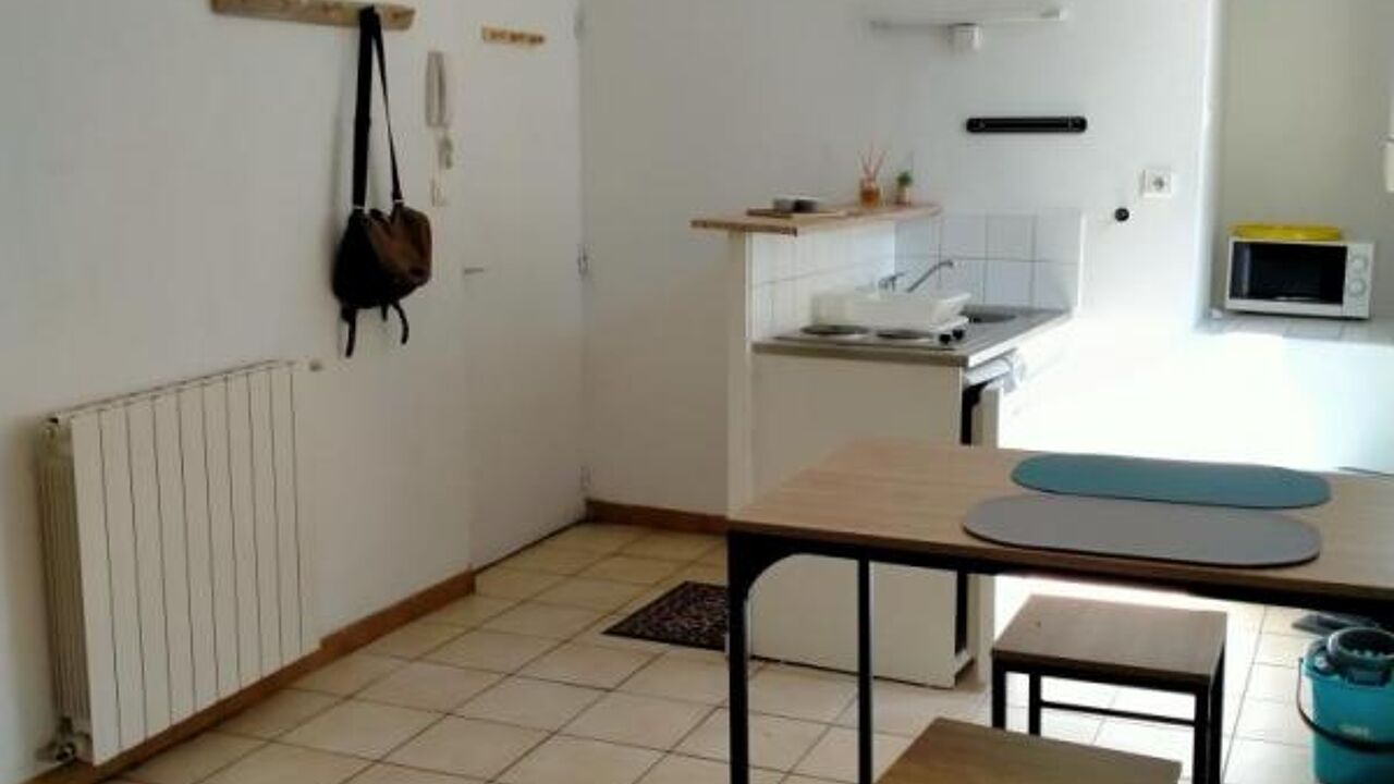 appartement 1 pièces 20 m2 à louer à Nîmes (30000)