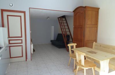 location maison 780 € CC /mois à proximité de Bords (17430)