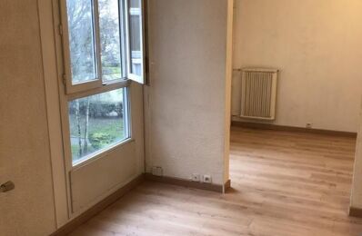 appartement 2 pièces 48 m2 à louer à Stains (93240)